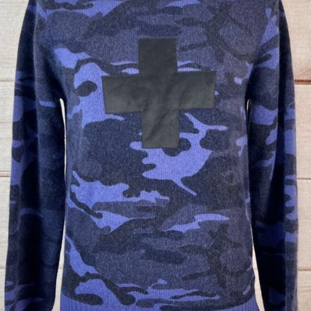 Size small - M Miller Cashmere Camouflage cross Sweater - Blue and Black